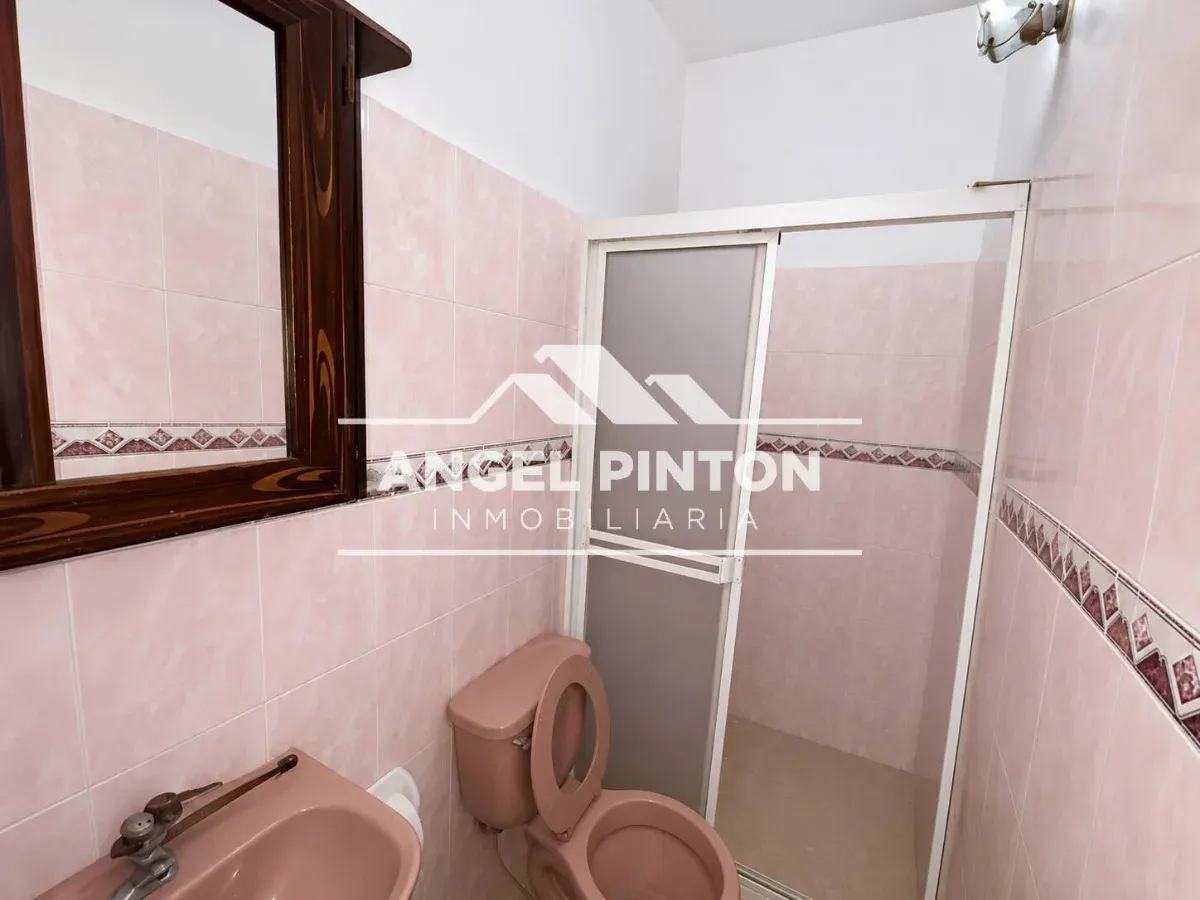 CASA VENTA LA CHAMARRETA MARACAIBO VENEZUELA API 013013 - 2