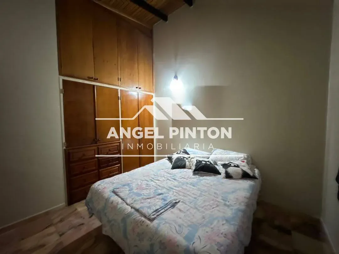 CASA VENTA AV FUERZAS ARMADAS MARACAIBO VENEZUELA API 10511 - 10