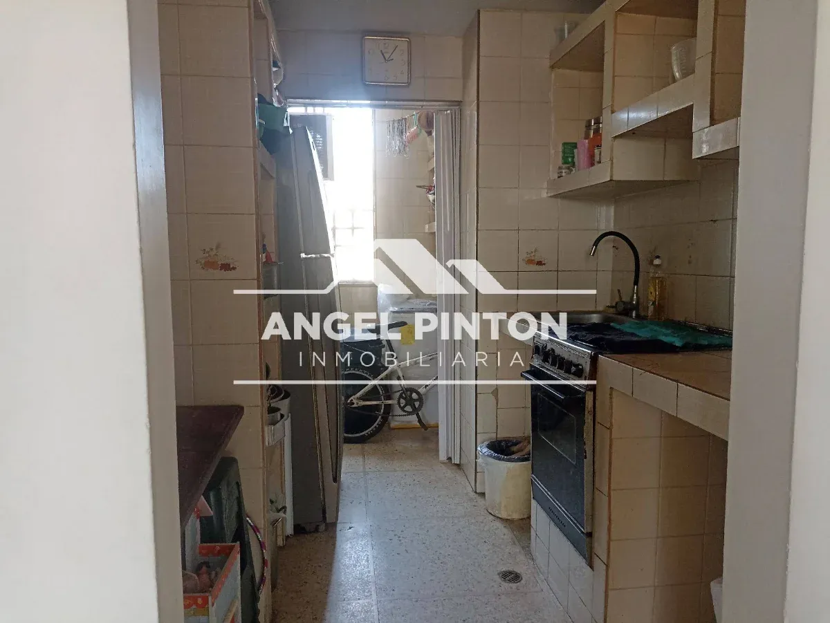 APARTAMENTO EN VENTA COMBINADO LA VICTORIA, MARACAIBO, API#10524 - 4