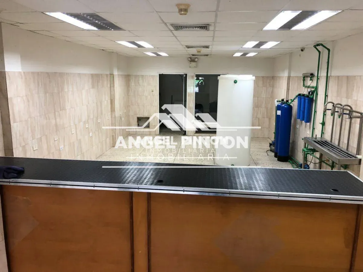 LOCAL COMERCIAL ALQUILER SAN MIGUEL MARACAIBO API 10589 - 2