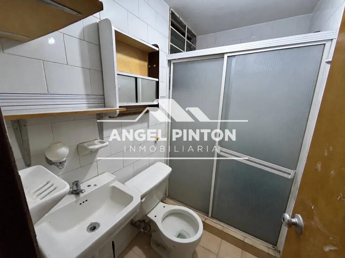 CASA VENTA LOMAS DE SAN FERNANDO MARACAIBO VENEZUELA API 011011 - 7