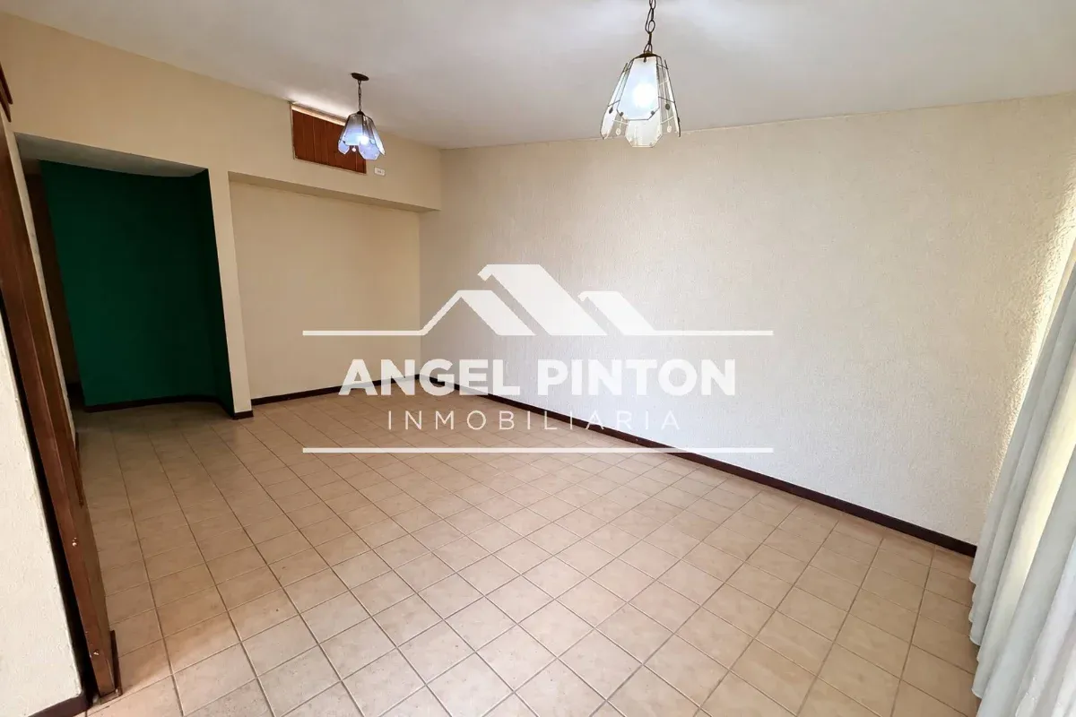 CASA VENTA LOMAS DE SAN FERNANDO MARACAIBO VENEZUELA API 011011 - 8