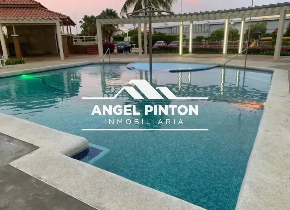 APARTAMENTO ALQUILER AV EL MILAGRO MARACAIBO VENEZUELA API 10608 - 7