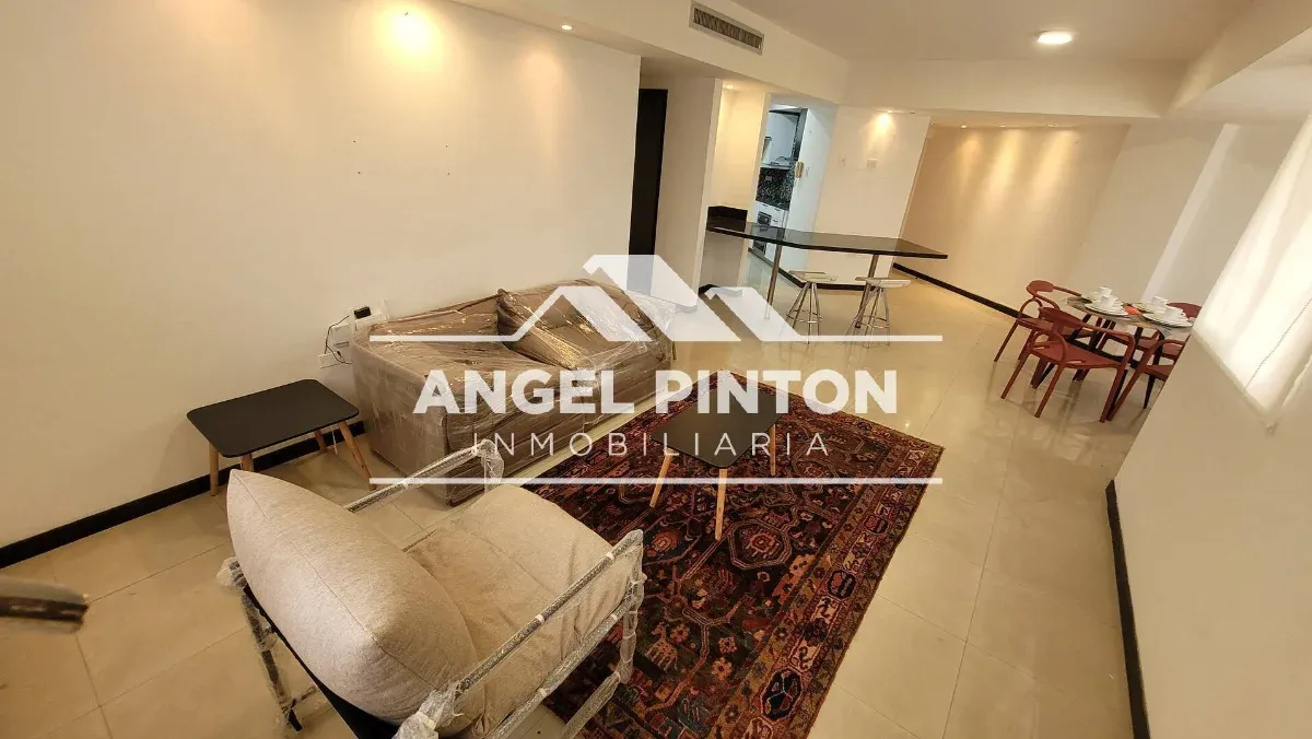 APARTAMENTO EN ALQUILER AV 5 DE JULIO MARACAIBO VENEZUELA API 9585