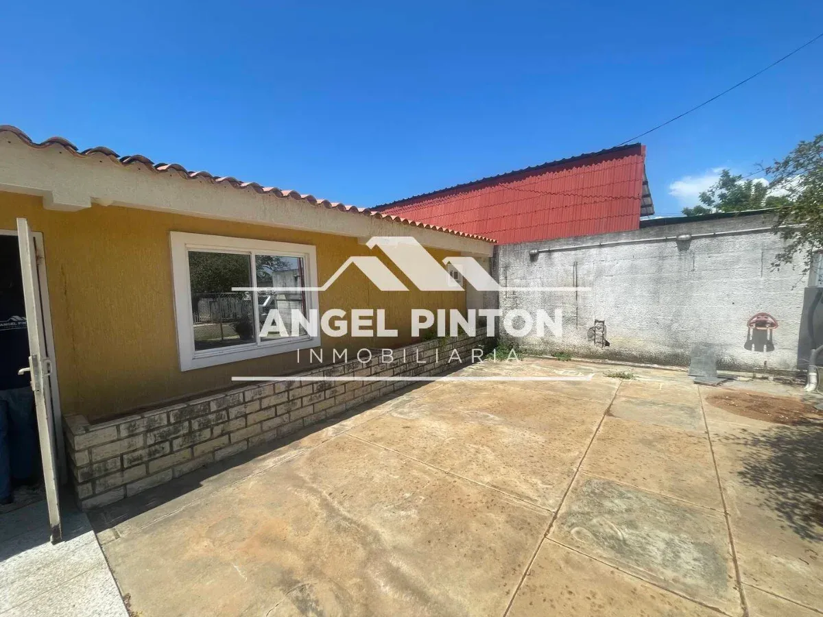 CASA Y GALPÓN VENTA EL CARMELO CAÑADA DE URDANETA VENEZUELA API 9650