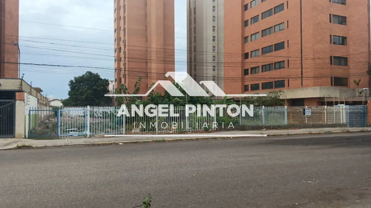 TERRENO EN VENTA TIERRA NEGRA MARACAIBO VENEZUELA API 9644