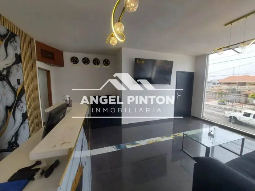 LOCAL COMERCIAL VENTA AV 171, SAN FRANCISCO, VENEZUELA API 96541