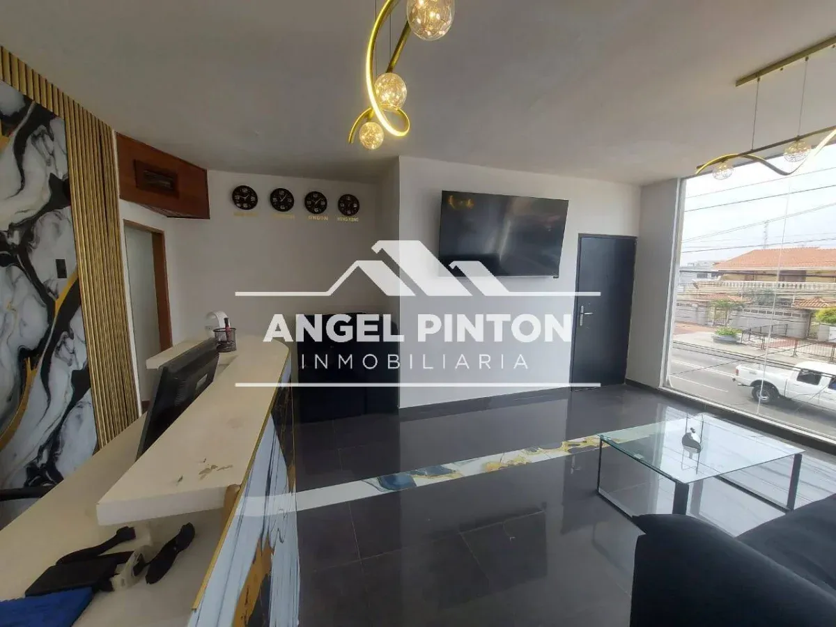 LOCAL COMERCIAL VENTA AV 171, SAN FRANCISCO, VENEZUELA API 96541