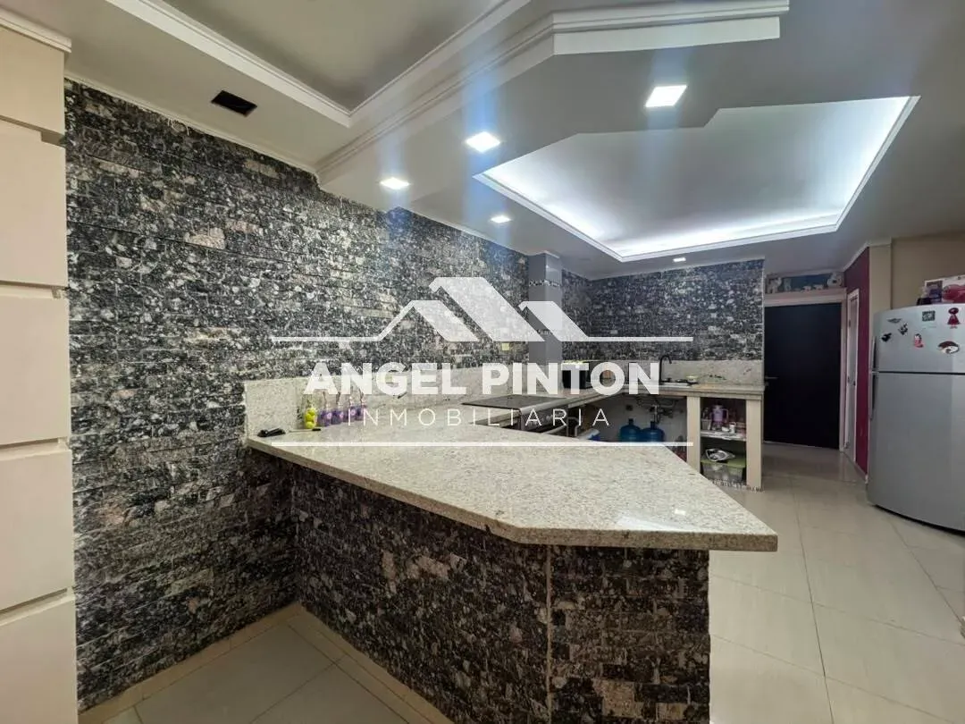 CASA EN VENTA SABANETA CENTRO MARACAIBO VENEZUELA API 9690