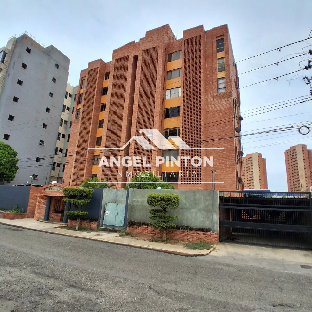 APARTAMENTO ALQUILER AV BELLA VISTA MARACAIBO VENEZUELA API 9750