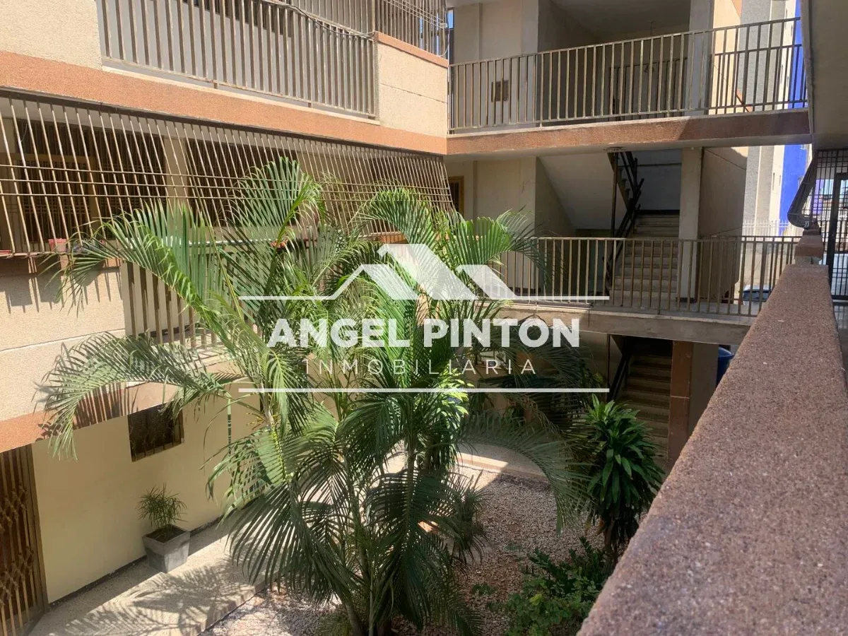 APARTAMENTO VENTA AMPARO MARACAIBO VENEZUELA API 9737
