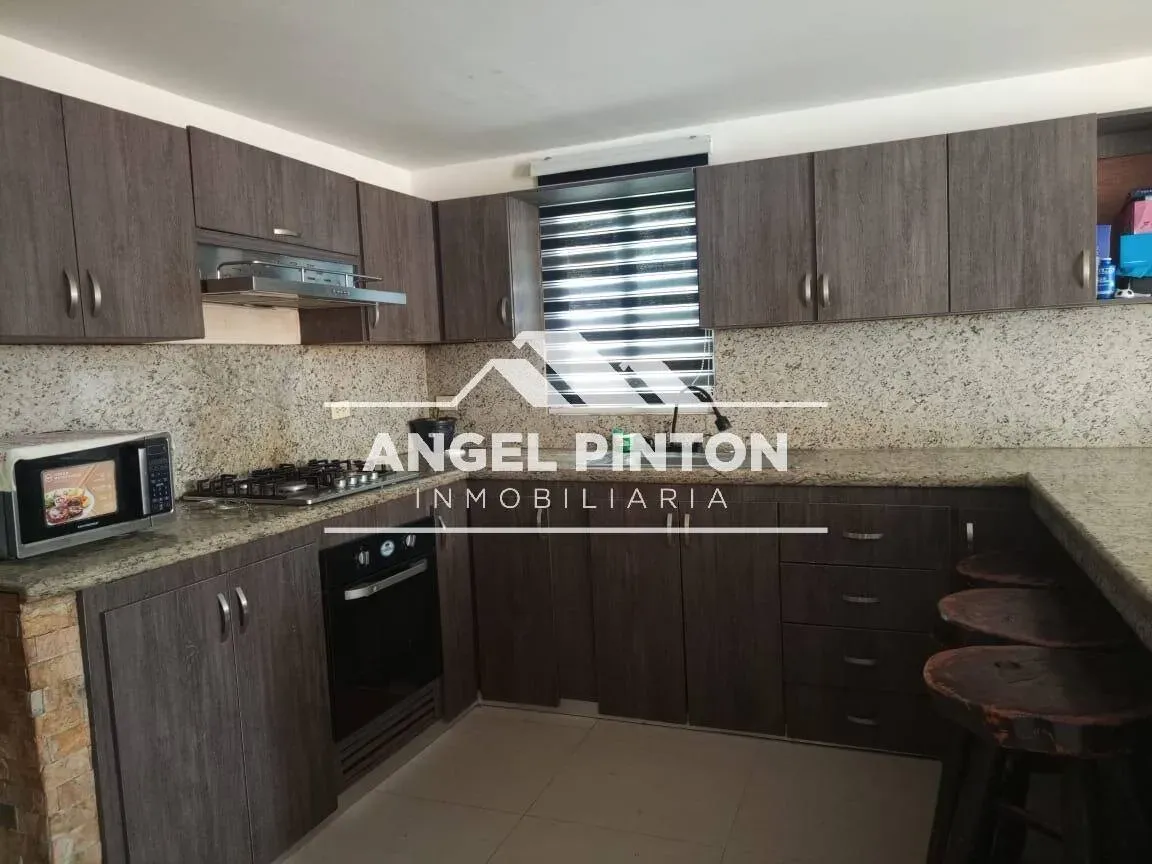 TOWNHOUSE VENTA VILLA TIERRA MADRE SAN FRANCISCO API 9782