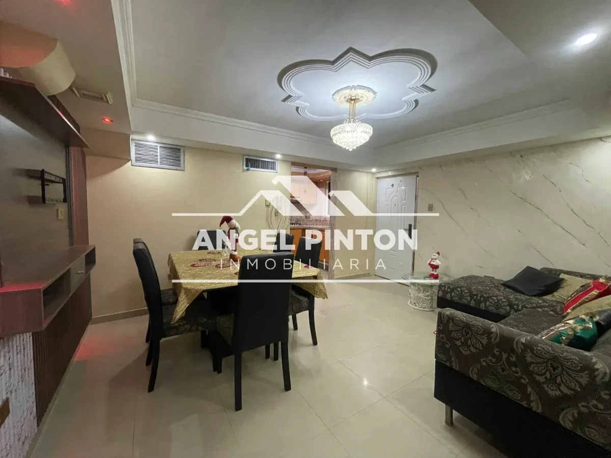 APARTAMENTO VENTA RESIDENCIA LA PAZ MARACAIBO, VENEZUELA API 9791