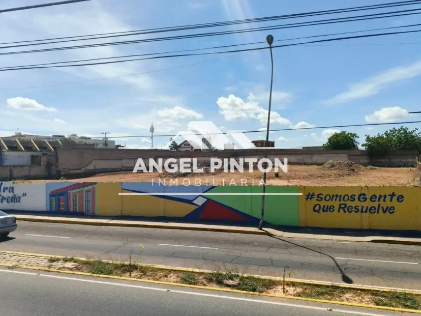 TERRENO VENTA AV BELLA VISTA MARACAIBO VENEZUELA API 9800