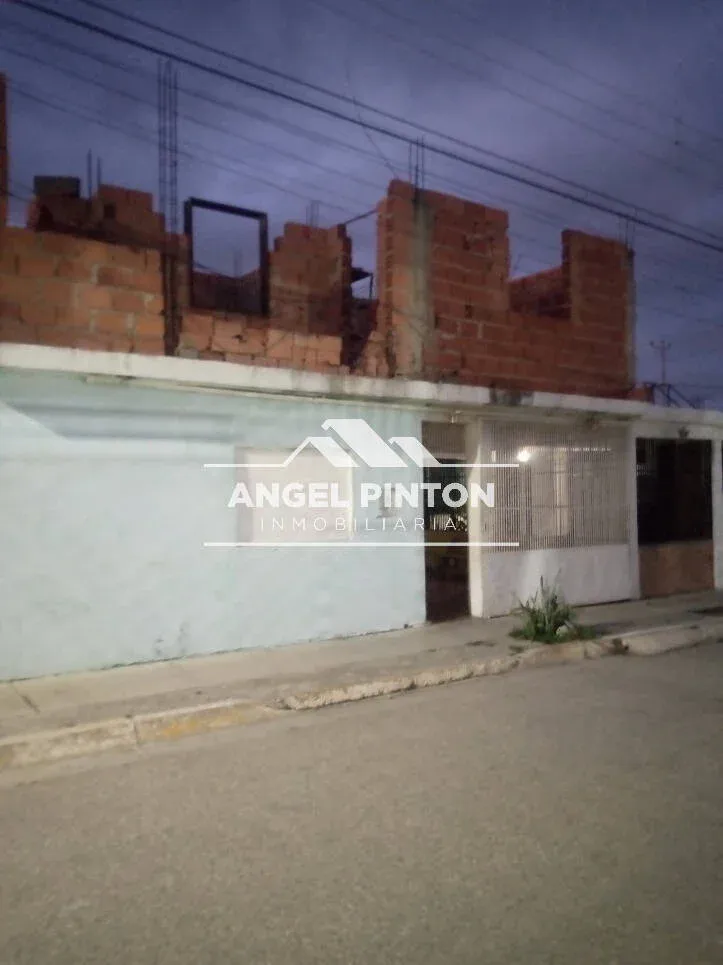 CASA VENTA VILLA CREPUSCULAR BARQUISIMETO VENEZUELA API 9799