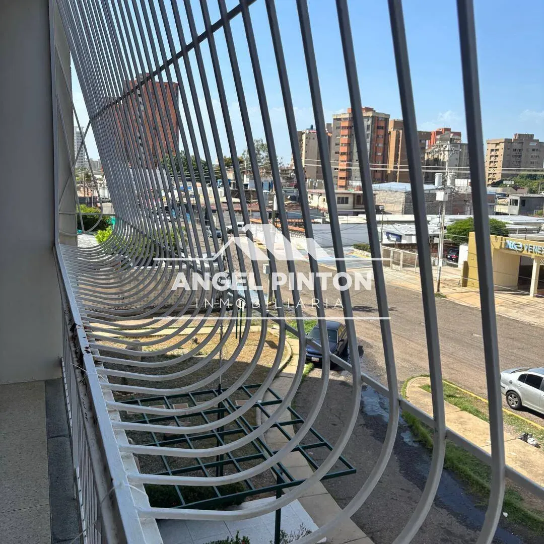 APARTAMENTO ALQUILER TIERRA NEGRA MARACAIBO VENEZUELA API 9806 - 2