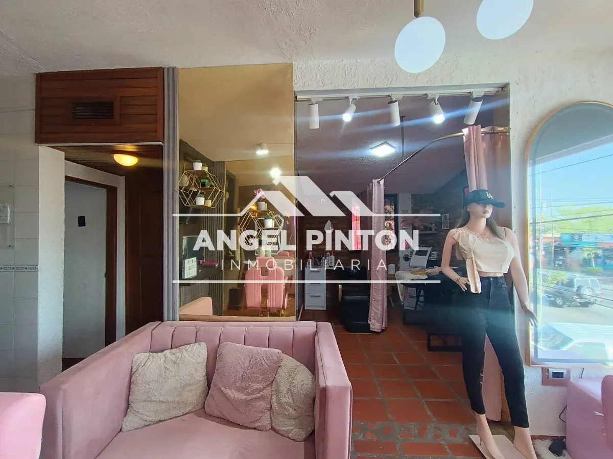 LOCAL COMERCIAL ALQUILER LA COROMOTO SAN FRANCISCO VENEZUELA API 9819