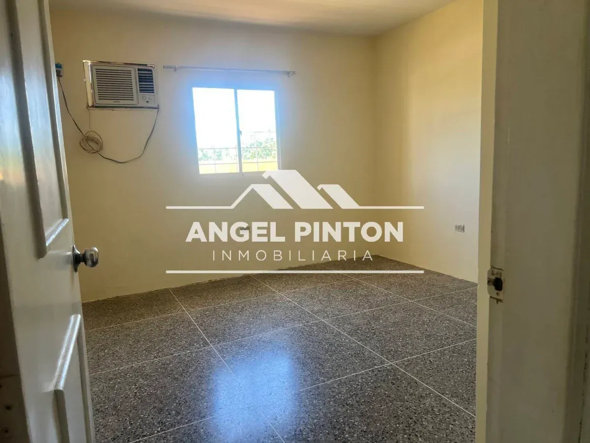 APARTAMENTO ALQUILER LAGO MAR BEACH MARACAIBO VENEZUELA API 9810 - 2