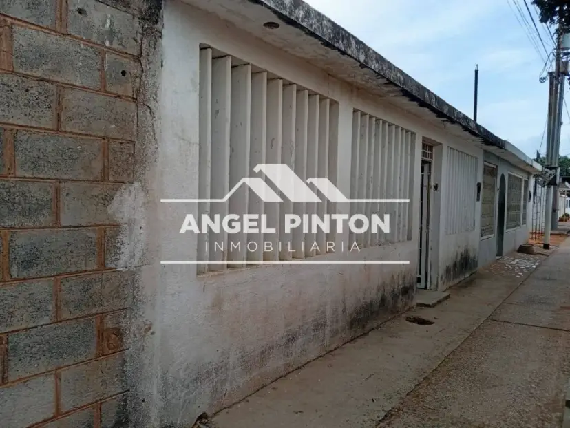 CASA VENTA EL CAUJARO SAN FRANCISCO VENEZUELA API 9849