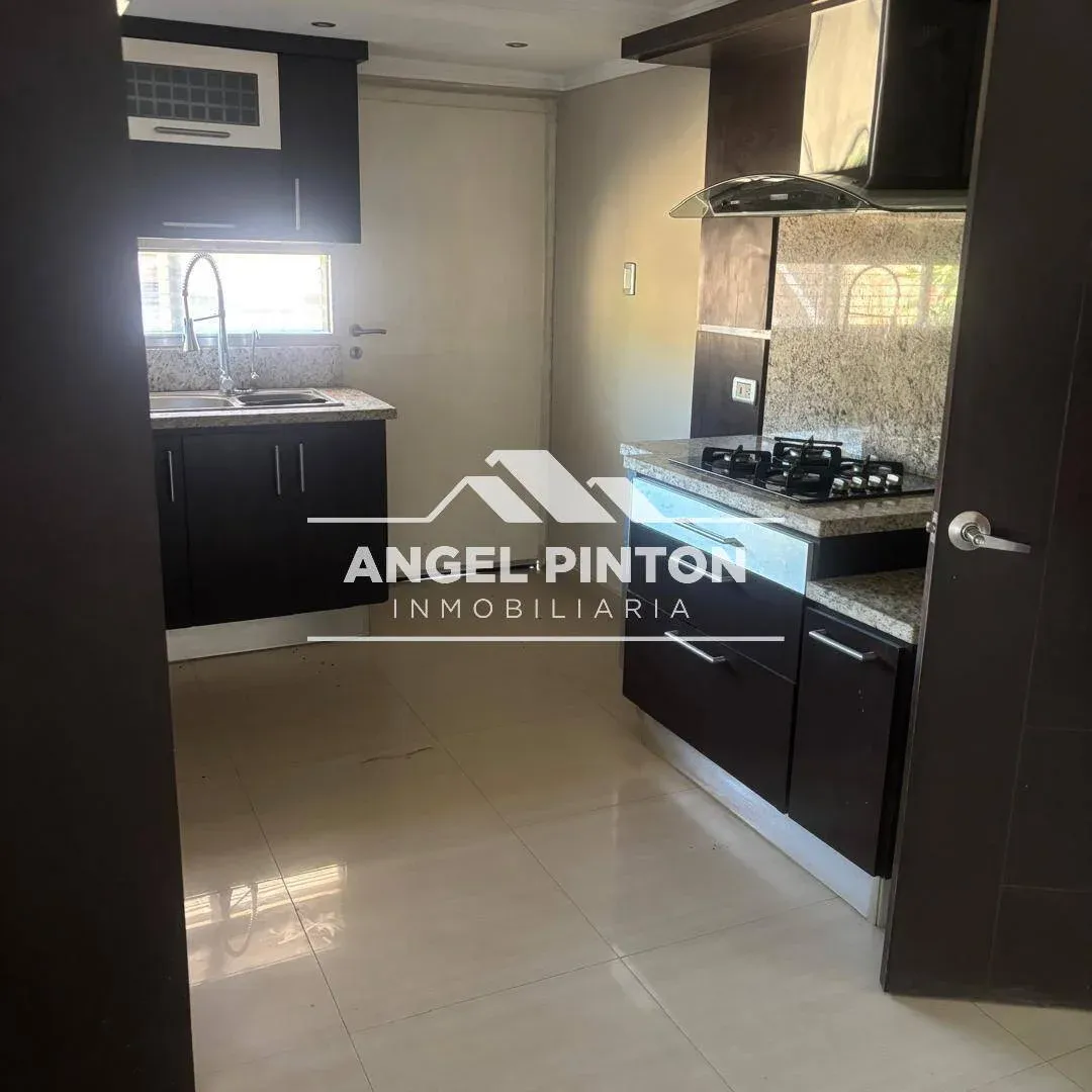 CASA VENTA ALTOS DEL SOL AMADO MARACAIBO VENEZUELA API 9839