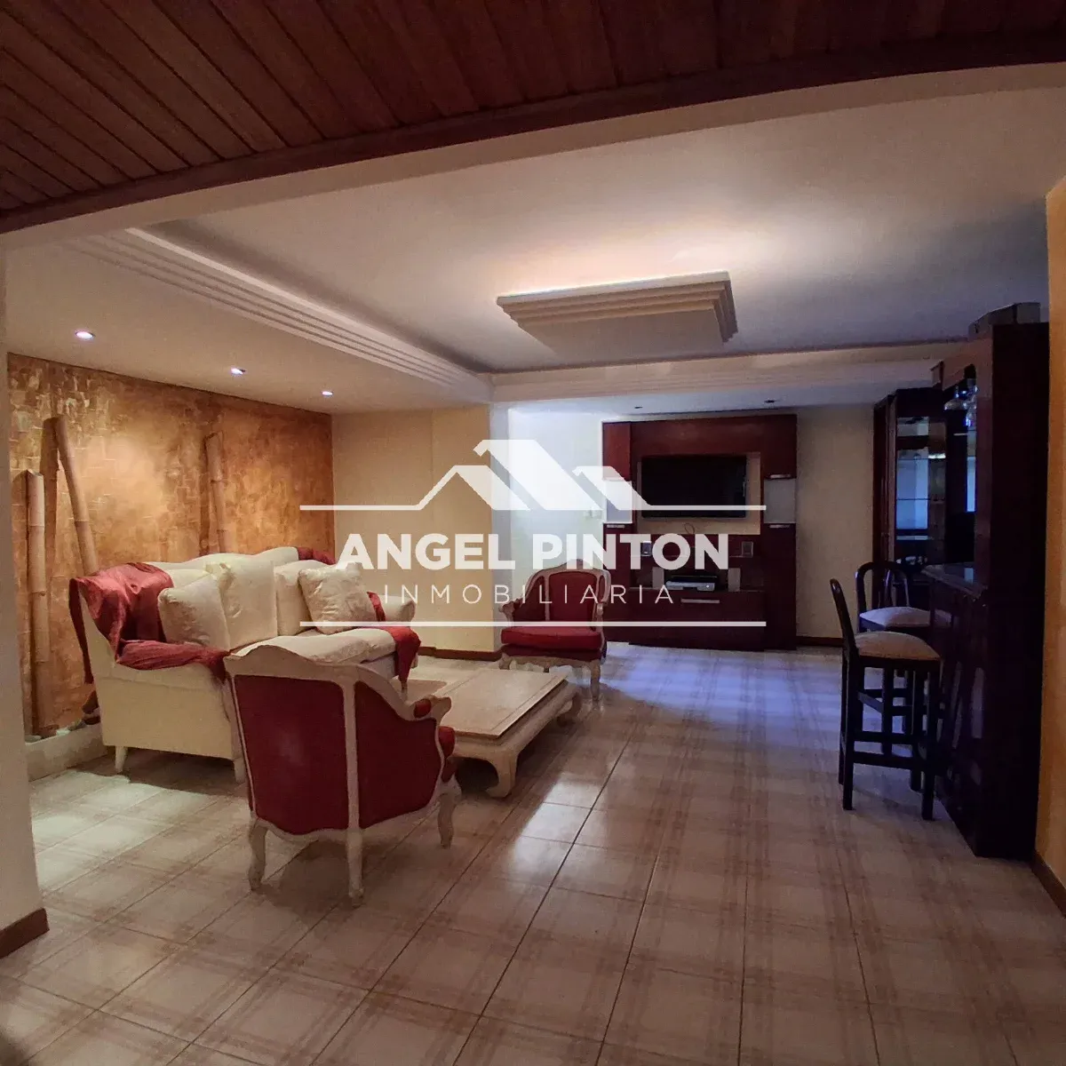 APARTAMENTO VENTA TIERRA NEGRA CALLE 72 MARACAIBO API 9830