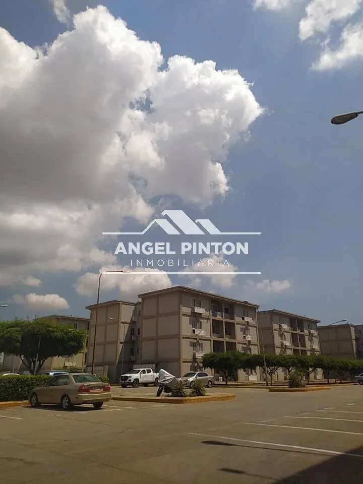 APARTAMENTO VENTA CR JARDÍN LOS NARANJOS MARACAIBO VENEZUELA API 9882