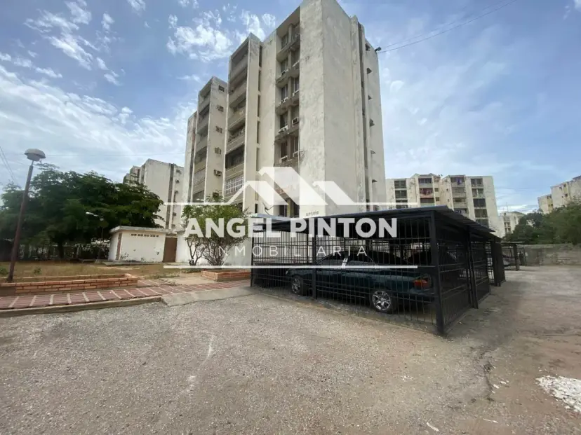 APARTAMENTO VENTA LA FLORIDA MARACAIBO VENEZUELA API 9881