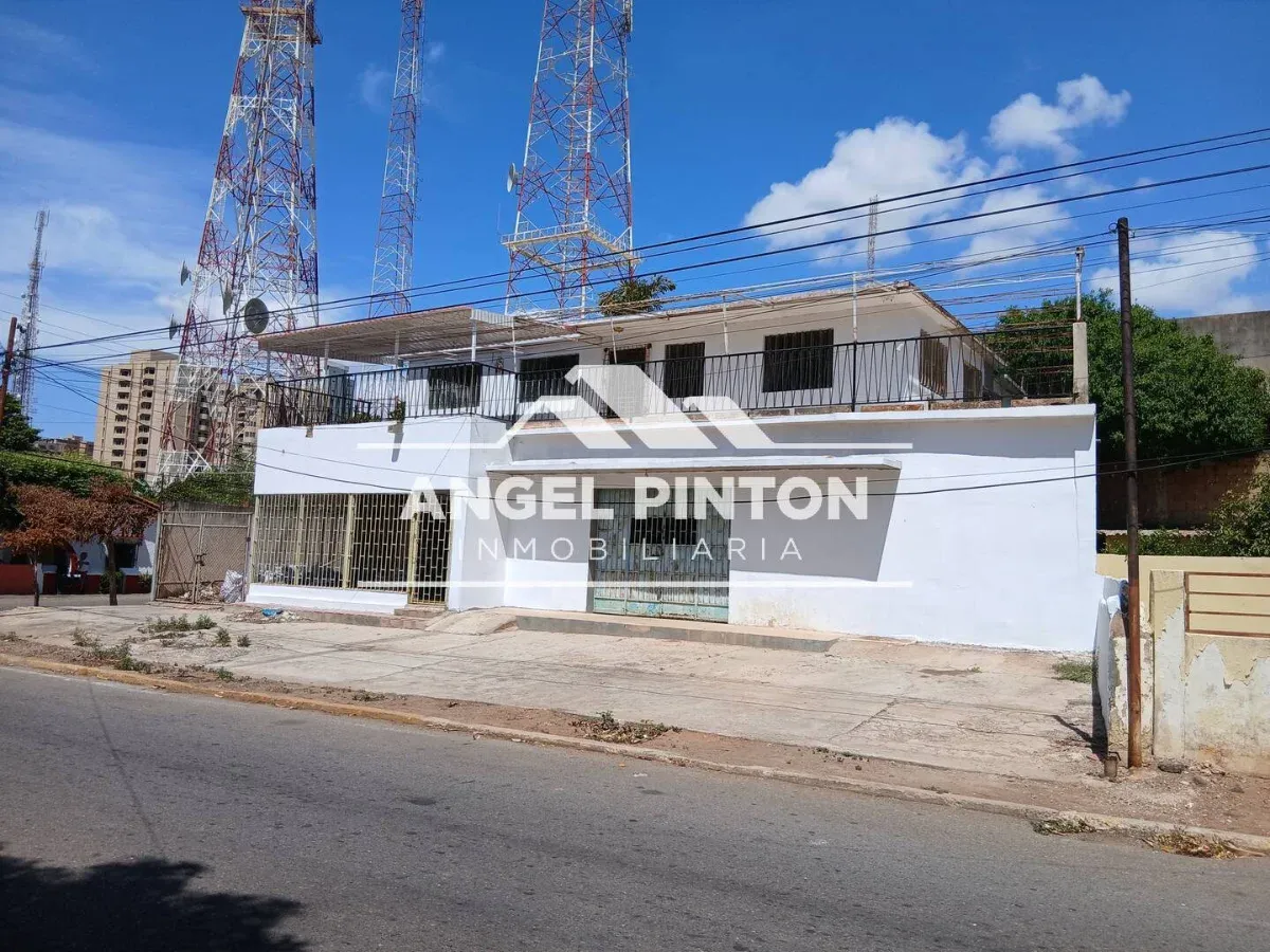 LOCALES COMERCIALES VENTA LA LAGO MARACAIBO VENEZUELA API 9910