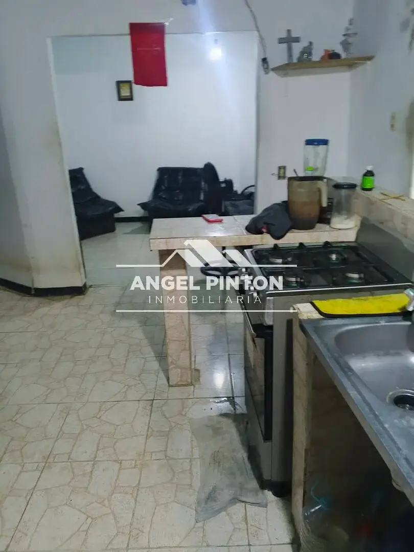 ANEXO VENTA CHAPELLIN CARACAS VENEZUELA API 9947