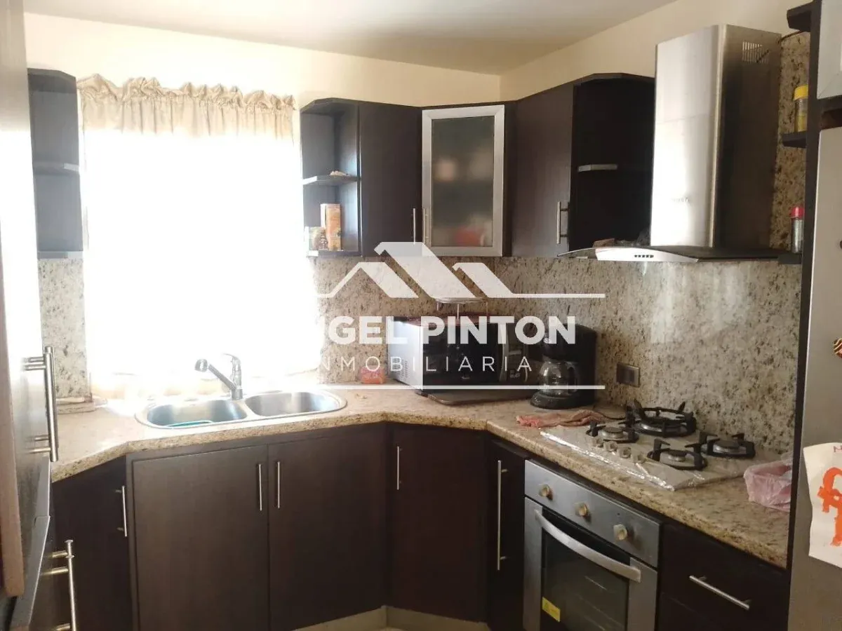 APARTAMENTO VENTA VILLA LUNA SAN FRANCISCO VENEZUELA API 10088