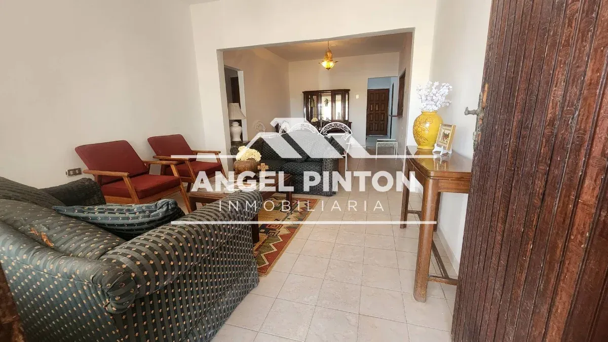 CASA VENTA URB URDANETA MARACAIBO VENEZUELA API 10123