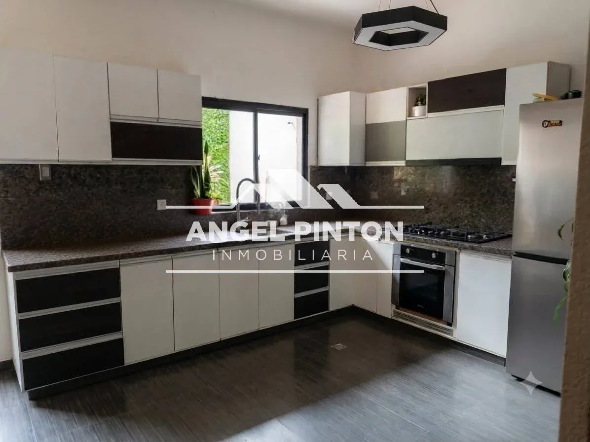 TOWNHOUSE VENTA MONTE BELLO MARACAIBO VENEZUELA API 0526