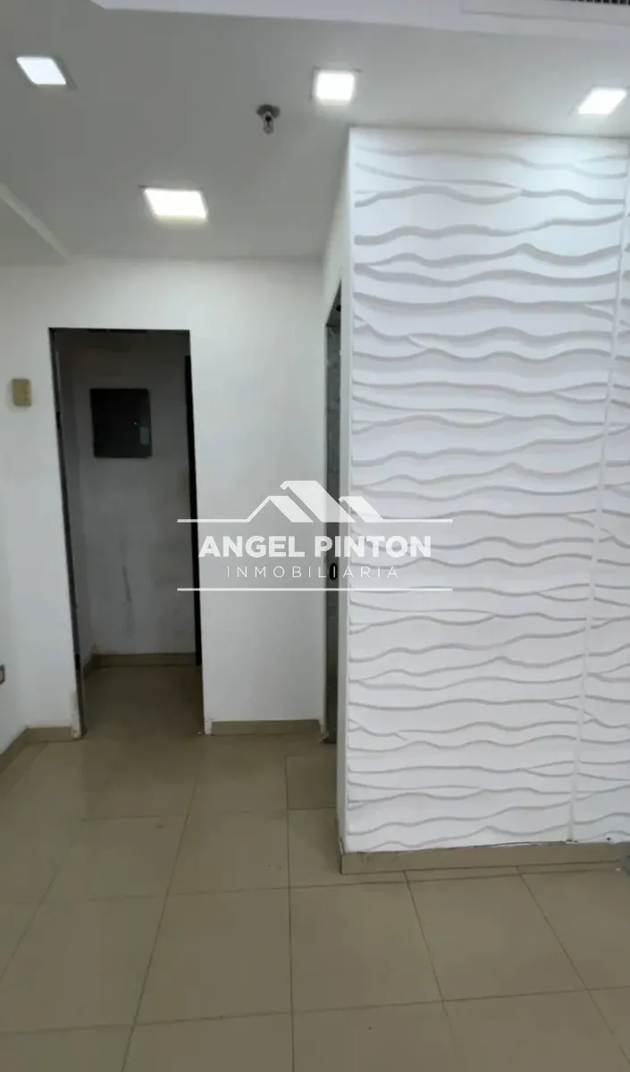 LOCAL COMERCIAL ALQUILER CC SAMBIL MARACAIBO VENEZUELA API 10198