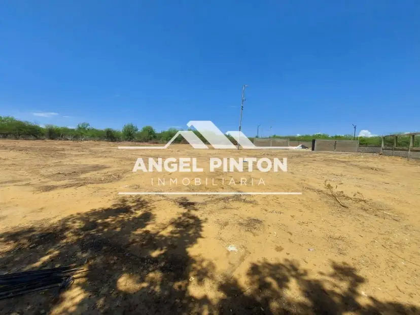 VENTA TERRENO COMPLEJO AEROPUERTO VÍA PERIJA SAN FRANCISCO API 10220