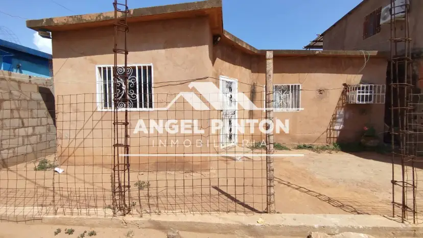 CASA PARA ADECUAR VENTA 14 DE ABRIL SAN FRANCISCO VENEZUELA API10209