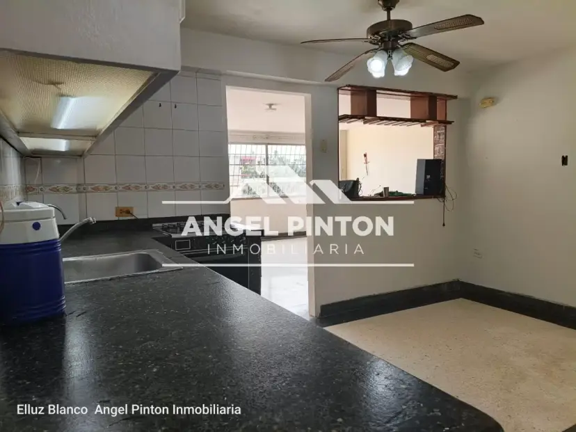 APARTAMENTO ALQUILER CR EL CAUJIL 4 MARACAIBO VENEZUELA API 10457