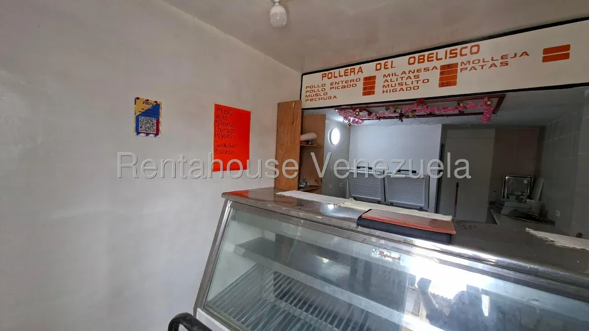 Casa con locales comerciales en venta. Casa para terminar de construir. Zona oeste de Barquisimeto - 16