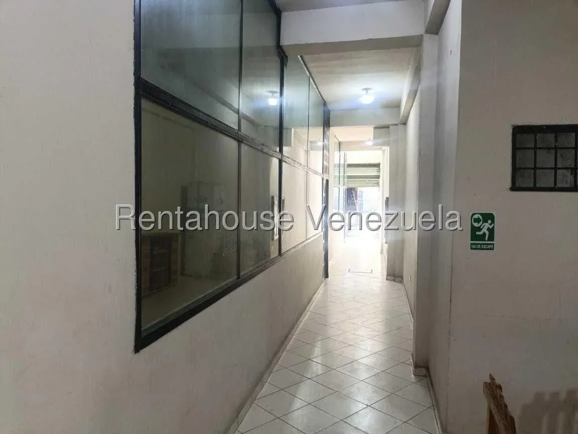 Edificio comercial en venta. Zona Centro Barquisimeto. Carrera 23 - 3