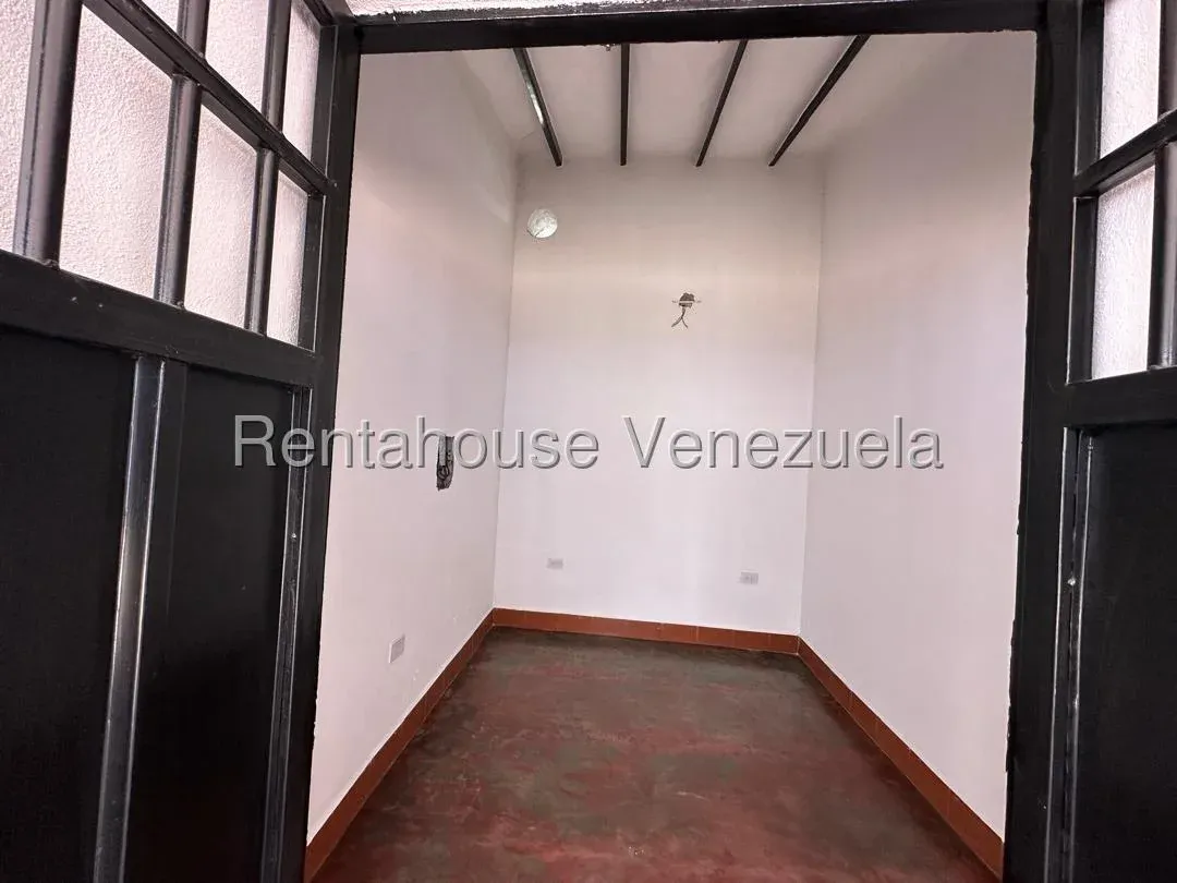 Casa Comercial en venta. Zona Centro Barquisimeto. Carrera 16 - 12