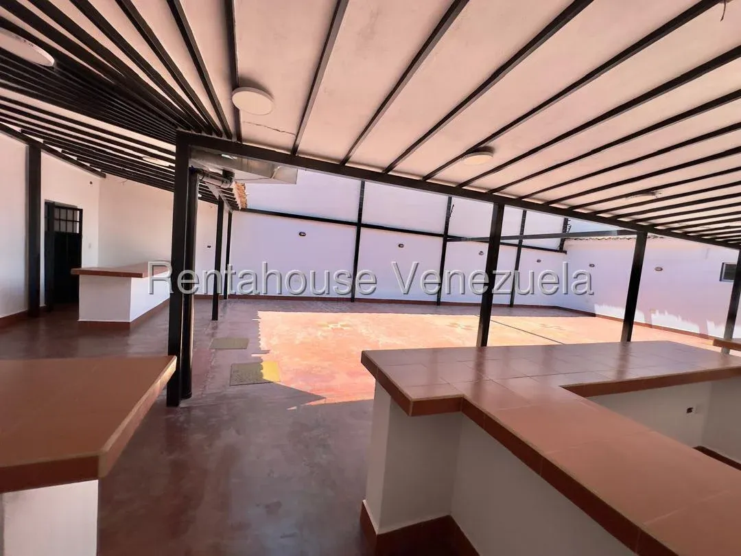 Casa Comercial en venta. Zona Centro Barquisimeto. Carrera 16 - 16