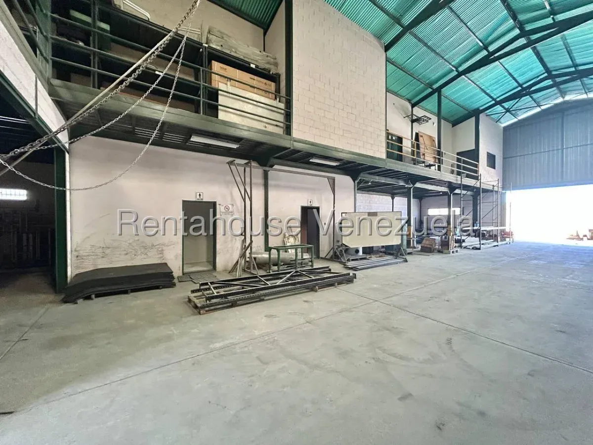 Complejo de Galpones en Venta. Zona Industrial II. Barquisimeto  - 15