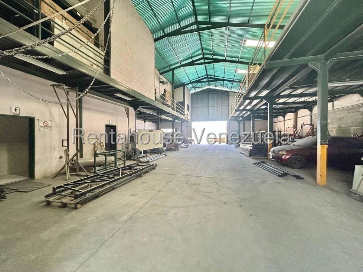 Complejo de Galpones en Venta. Zona Industrial II. Barquisimeto  - 16