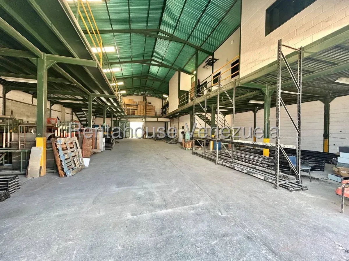 Complejo de Galpones en Venta. Zona Industrial II. Barquisimeto  - 19