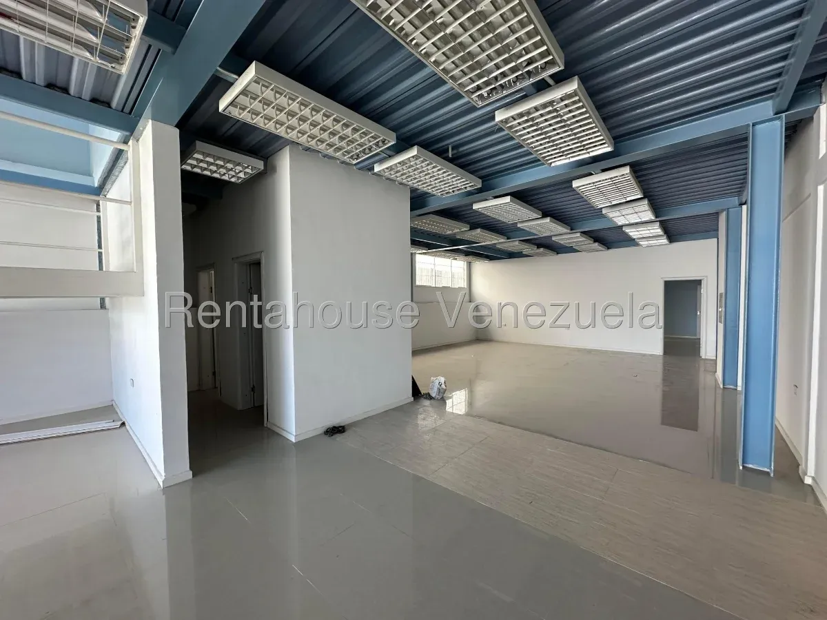 Galpón Moderno en Venta. Zona Industrial II. Barquisimeto  - 32