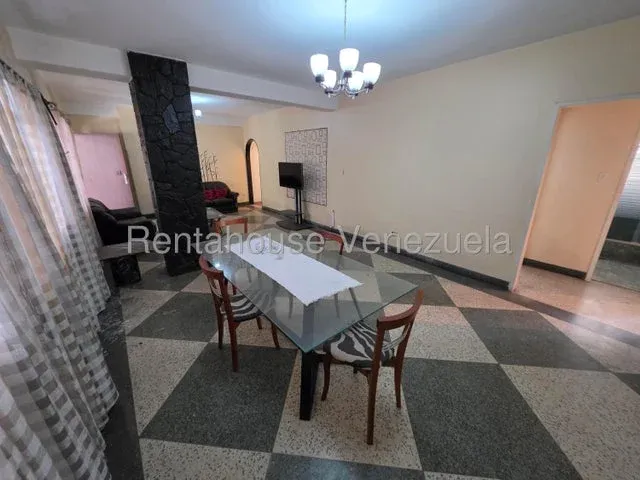 En venta ampli apartamento en frente a la Plaza Francia de Altamira - 7