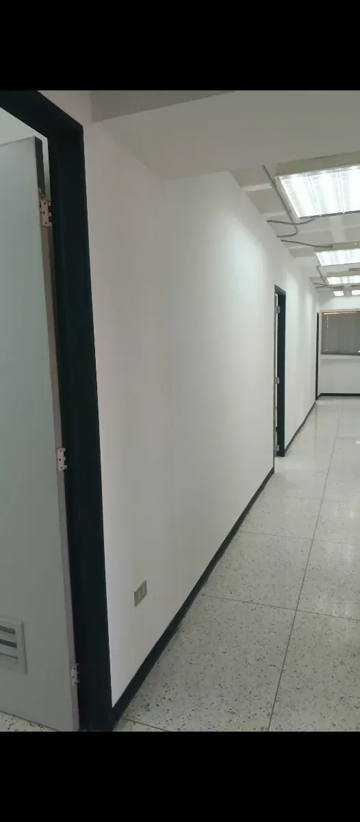 SE ALQUILA OFICINA DE 314 M2 EN LA TRINIDAD  - 6
