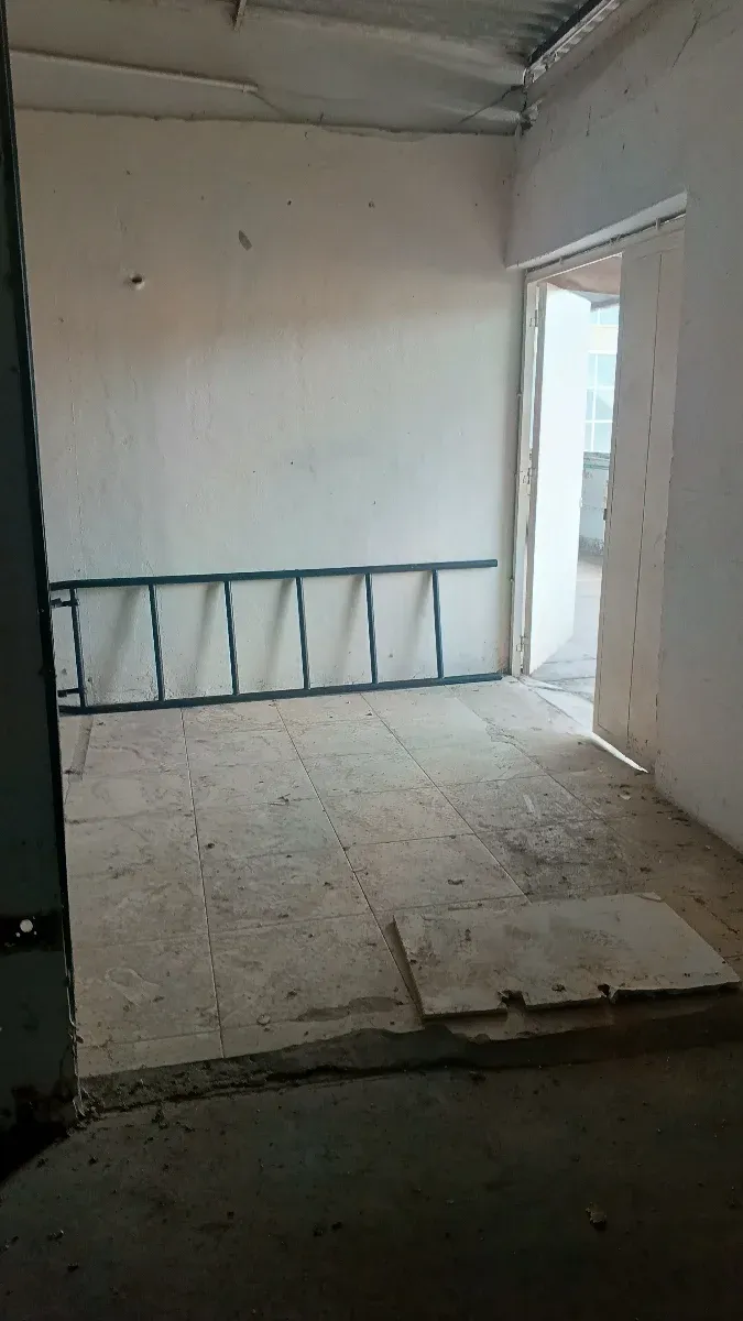 ALQUILER DE LOCAL INDUSTRIAL 132 MTRS X LA TRINIDAD  - 5