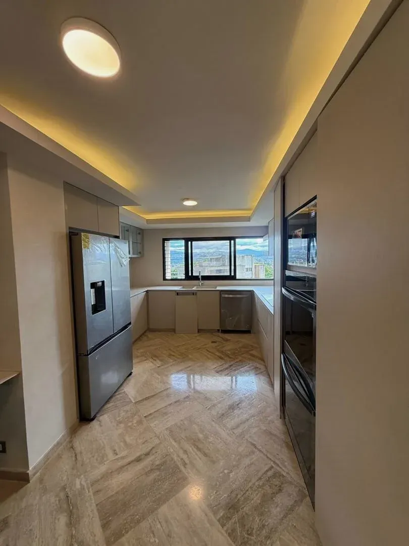 Espectacular Apartamento Completamente Nuevo  - 10