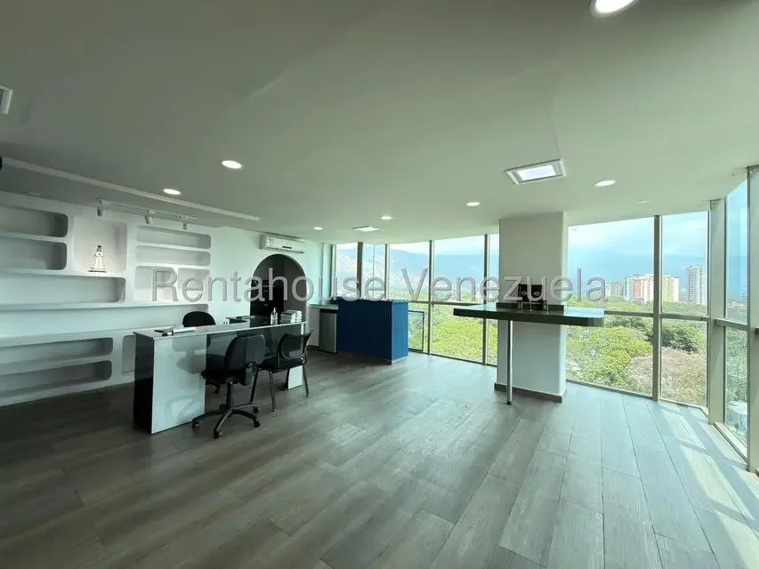 oficina moderna en venta torre arabica urb la arboleda maracay  - 7