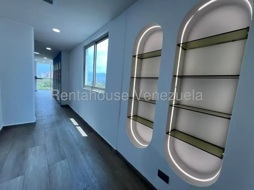oficina moderna en venta torre arabica urb la arboleda maracay  - 10